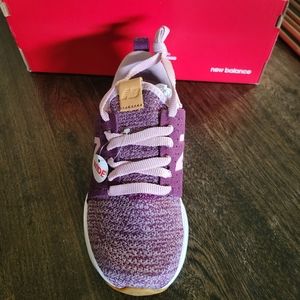 NIB New Balance fresh foam shoesMaroon colorSize 5W
